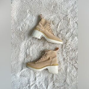 Sorel Women's Hi-Line Heel Lace Boots